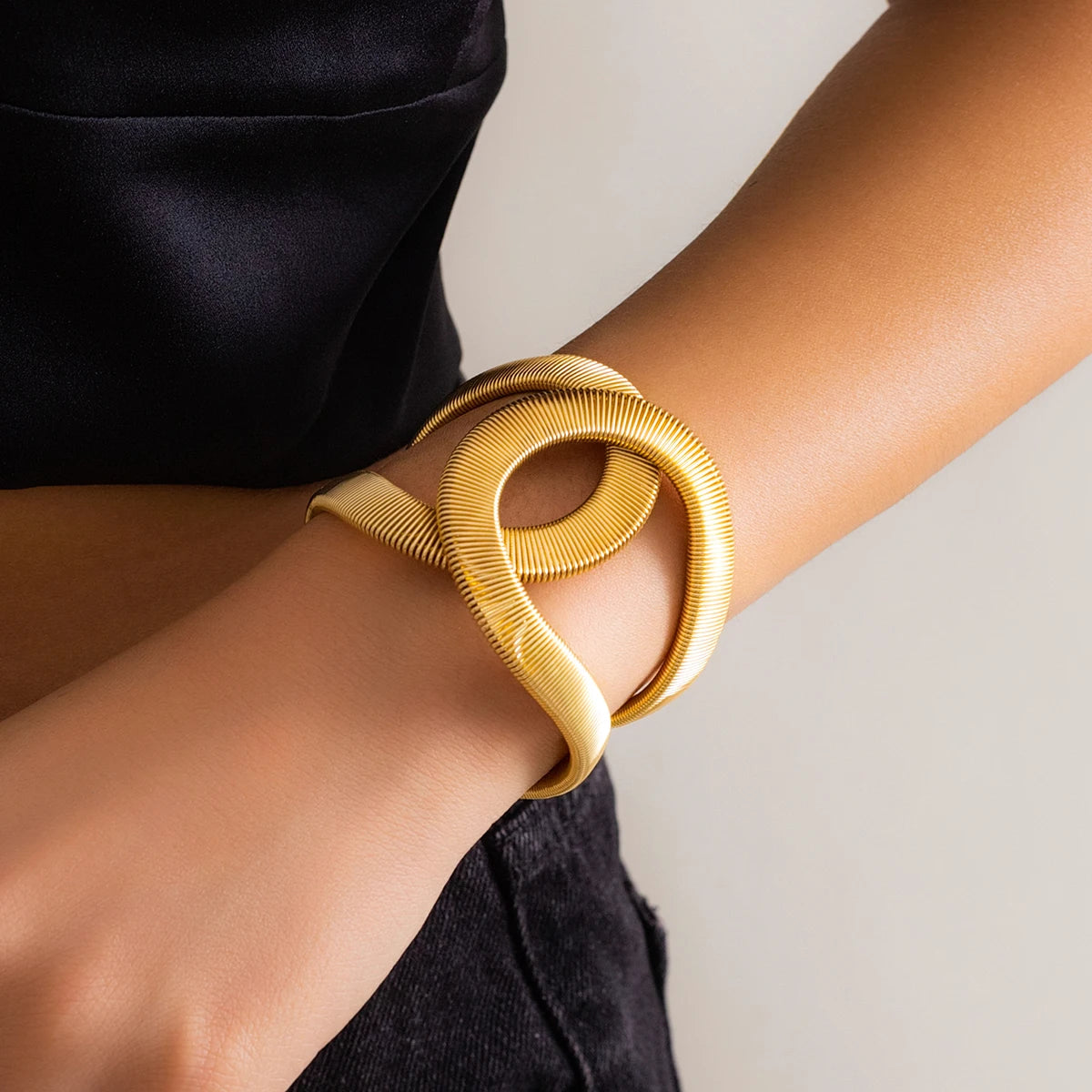 Exaggerated Twisted Arm Bracelet