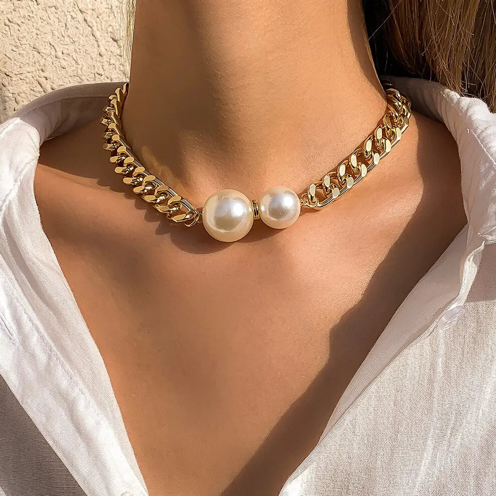Imitation-Pearl Pendant Necklace