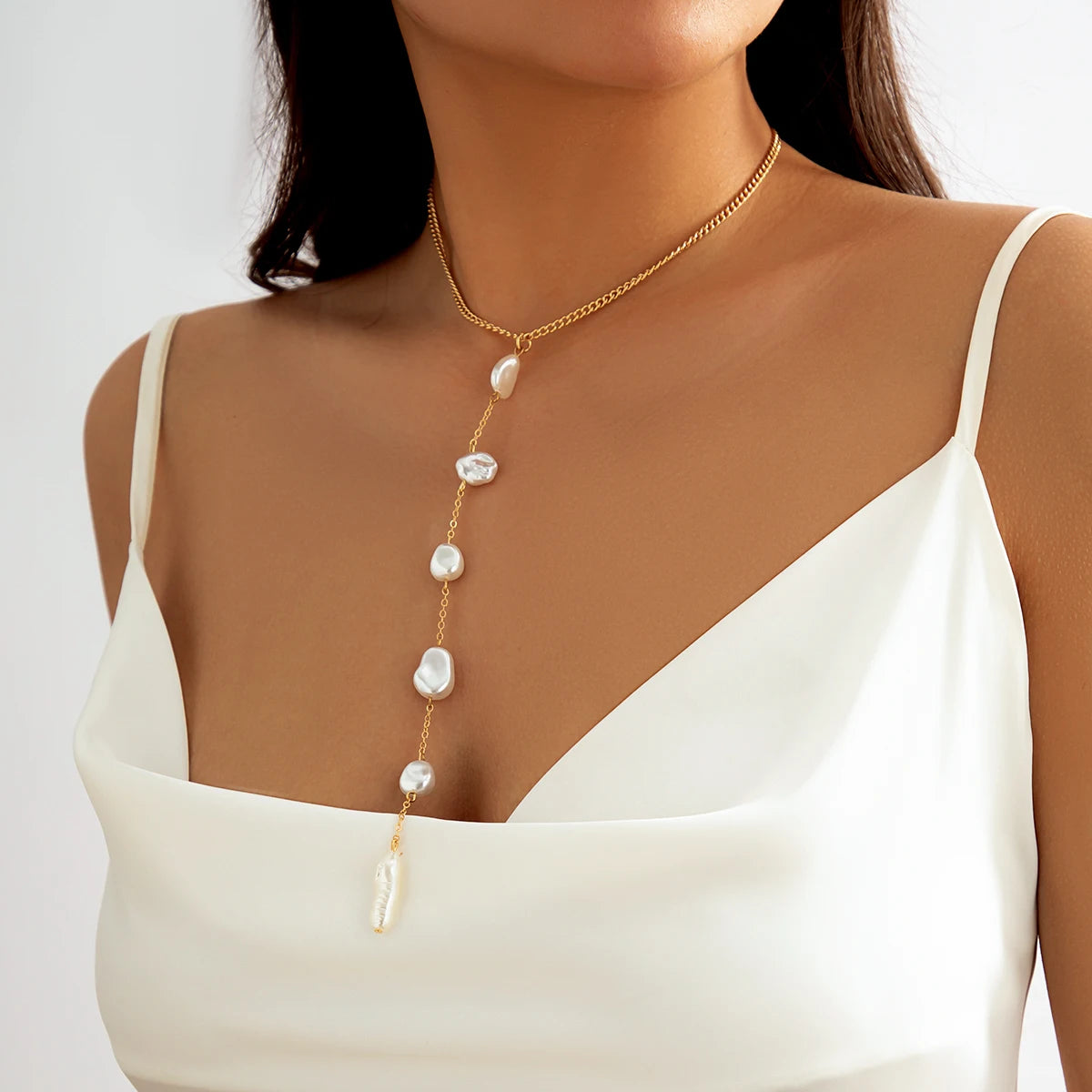 Sexy Simple Irregular Imitation Pearl Long Chain Back Necklace Women Bikini Goth Chest Choker Aesthetic Jewelry Wed Accessories