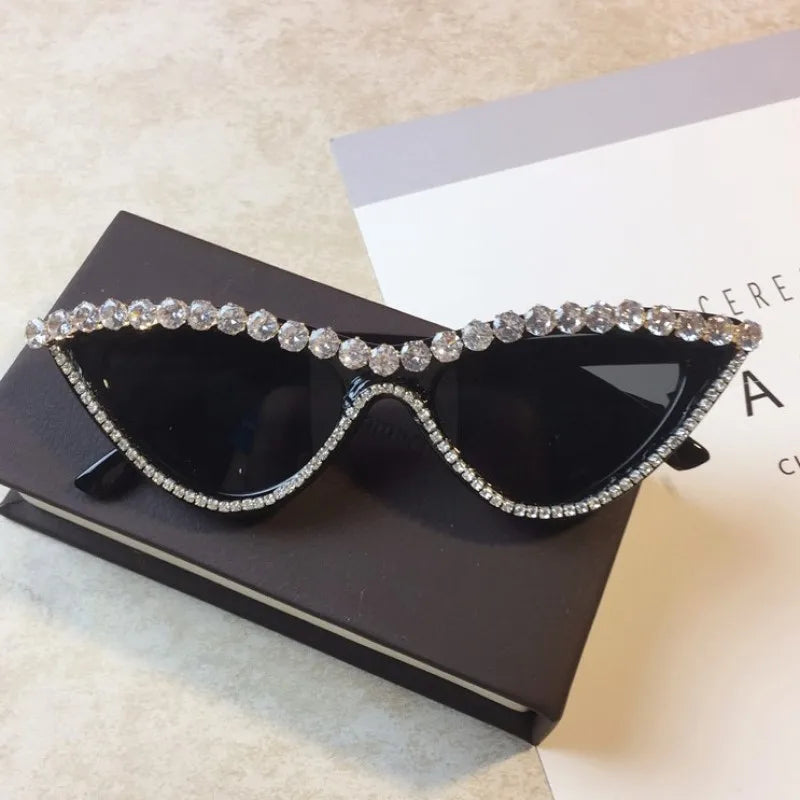 Vintage Luxury Crystal Diamond Cat eye
