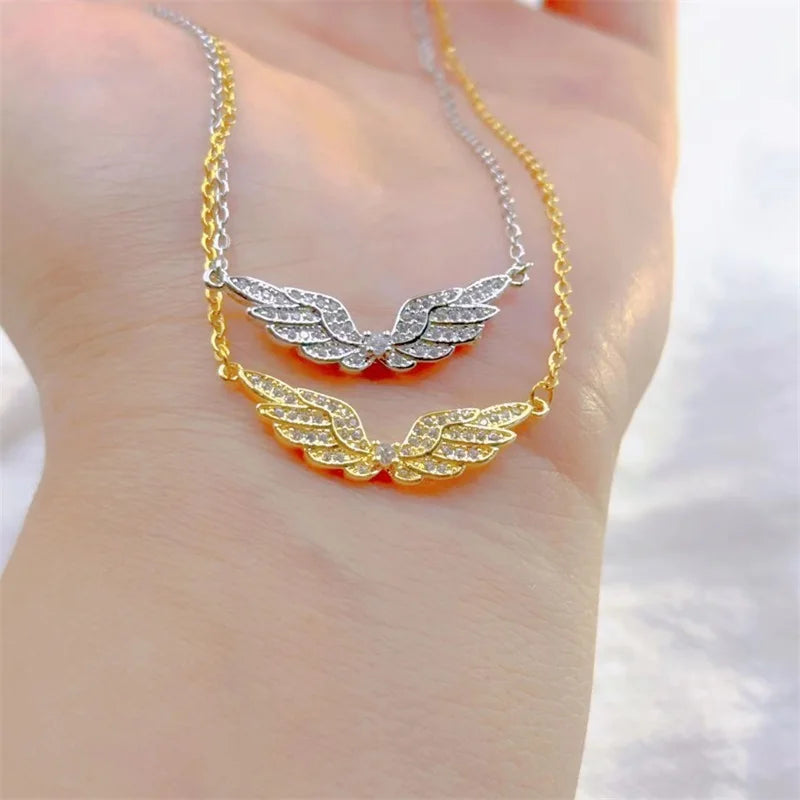 Exquisite Light Luxury White Necklace