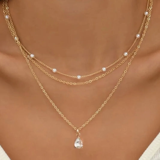 Crystal Pearl Pendant Necklace
