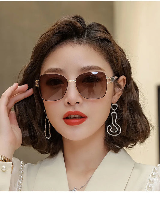 Elegant Polarized Diamond Eyewear