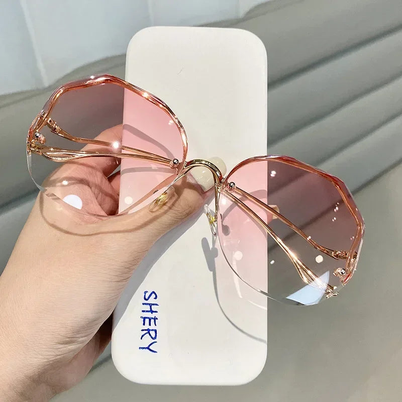Round Designer Rimless