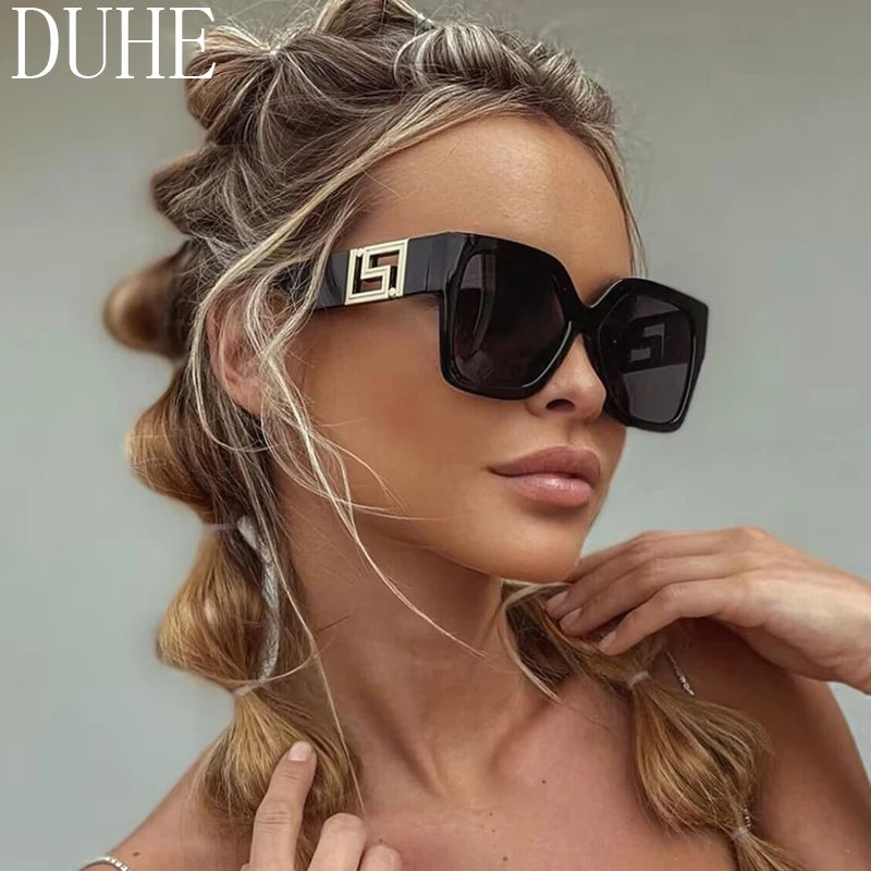 Luxury Stylish Square Retro Gradient Tone Sunglasses.