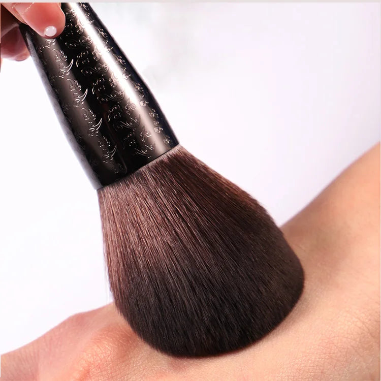 Professional Large loose powder brush