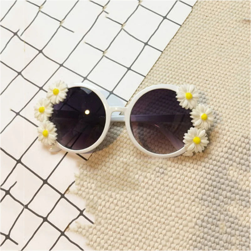 Charming Flower Fashion Cat Eye