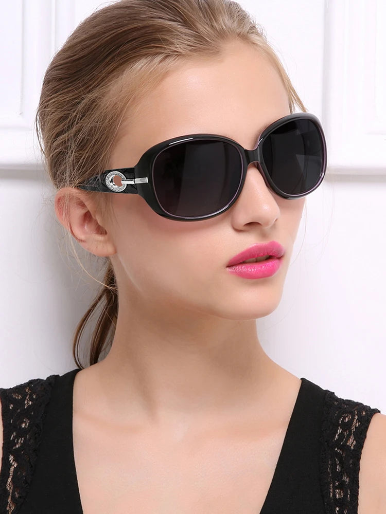 UV400 Retro Diamond Butterfly Sunscreen Glasses