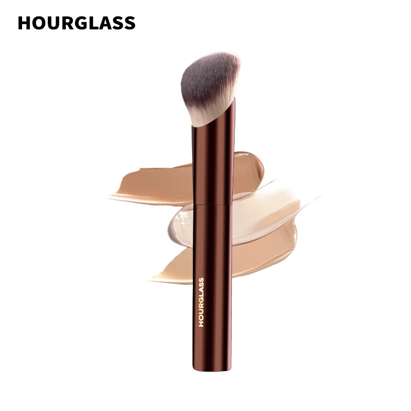 Ambient Soft Glow Foundation Brush