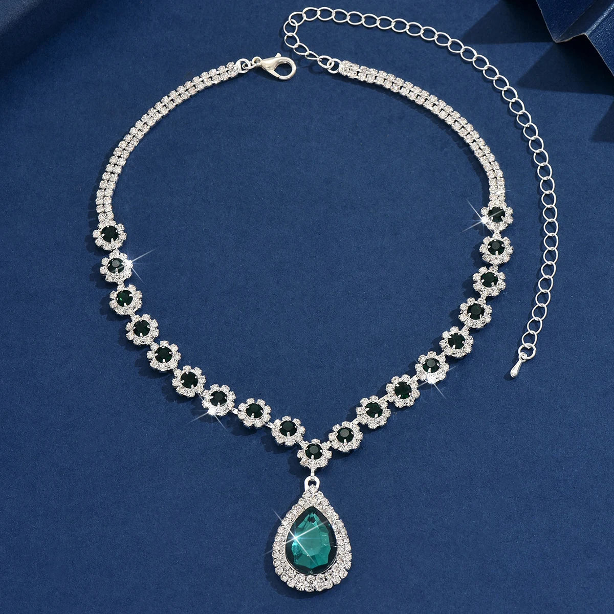 Waterdrop Flower Design Necklace