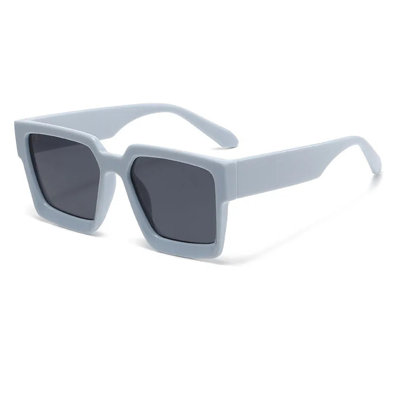 Three-dimensional Trend Classic Sunshades