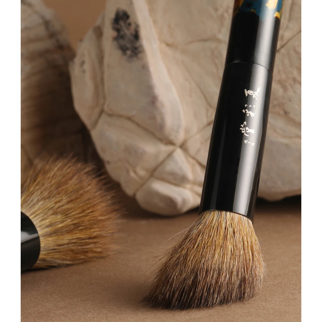 Professional Handmade Make Up Brush | Goat Hair