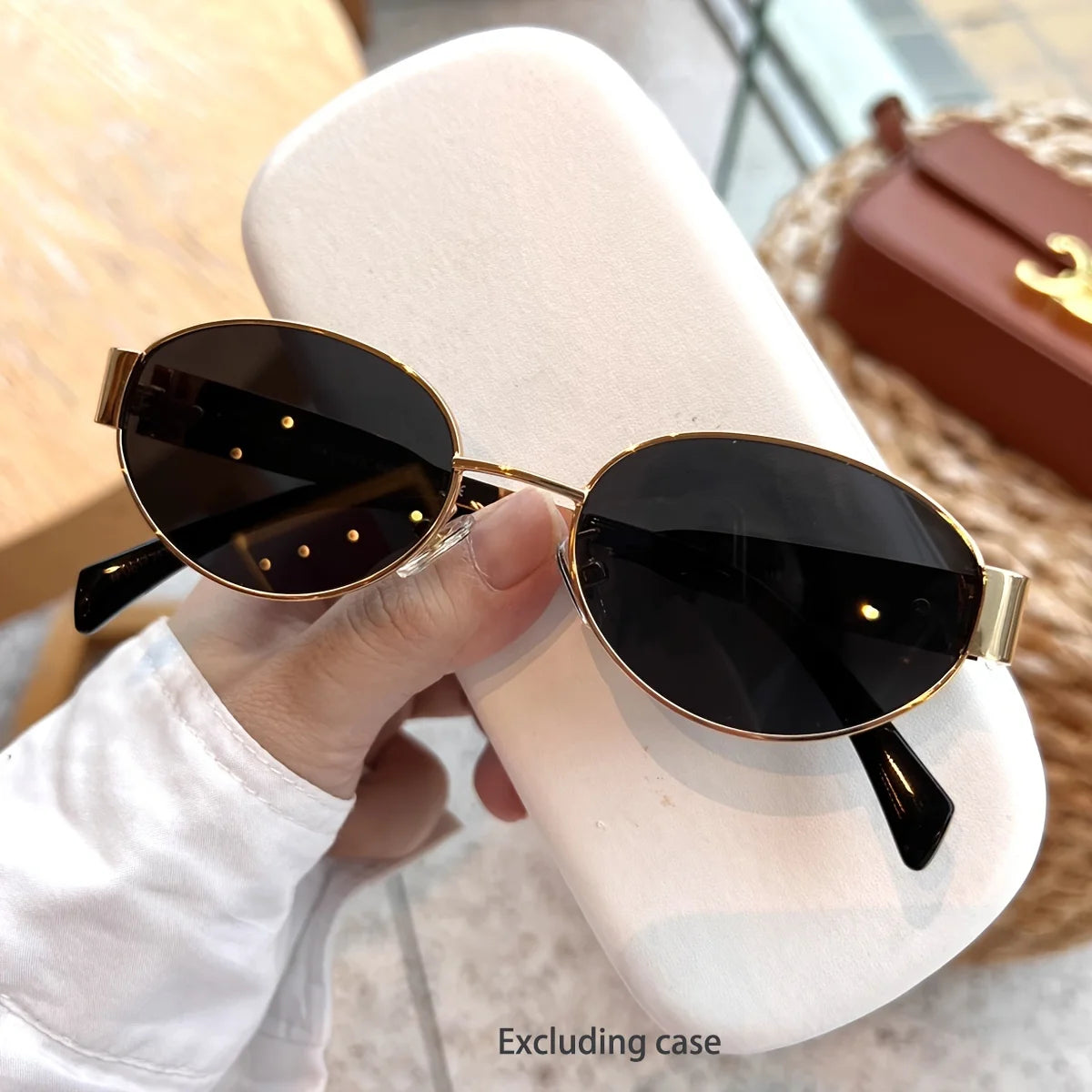 Oval Trendy Classic Shades