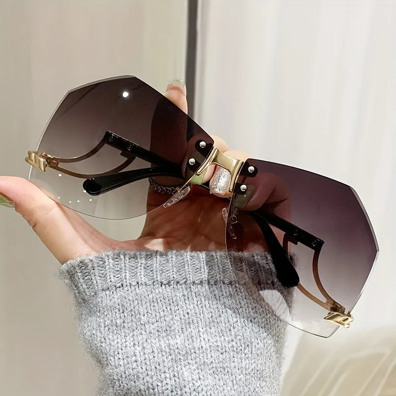 Square Trendy Cute Gradient UV400 Shades