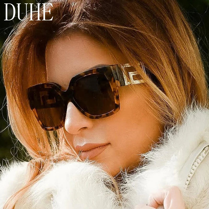 Luxury Stylish Square Retro Gradient Tone Sunglasses.