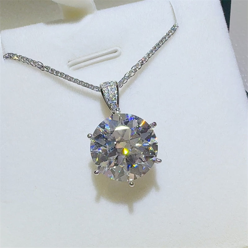 10 Carat Moissanite 925 Sterling Necklace